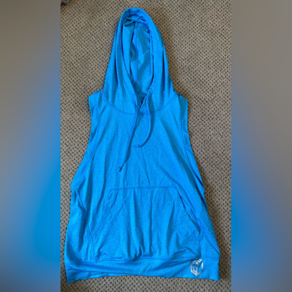 Born primitive open back tank top
